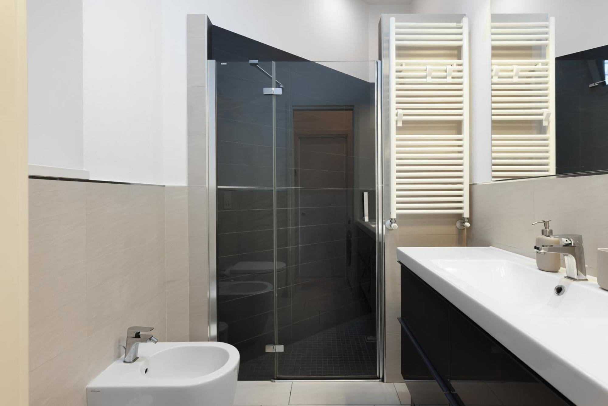 Nam House & Posto Auto Apartment Milan Bagian luar foto
